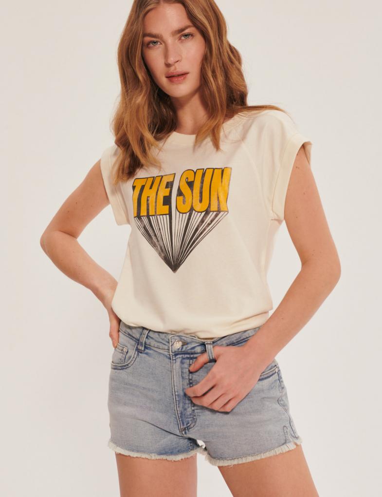 Жіноча футболка з принтом THE SUN та рукавами реглан молочна - Зображення 2