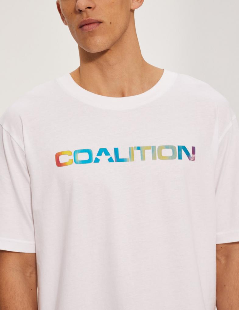 Чоловіча футболка з логотипом та принтами Coalition біла - Зображення 4