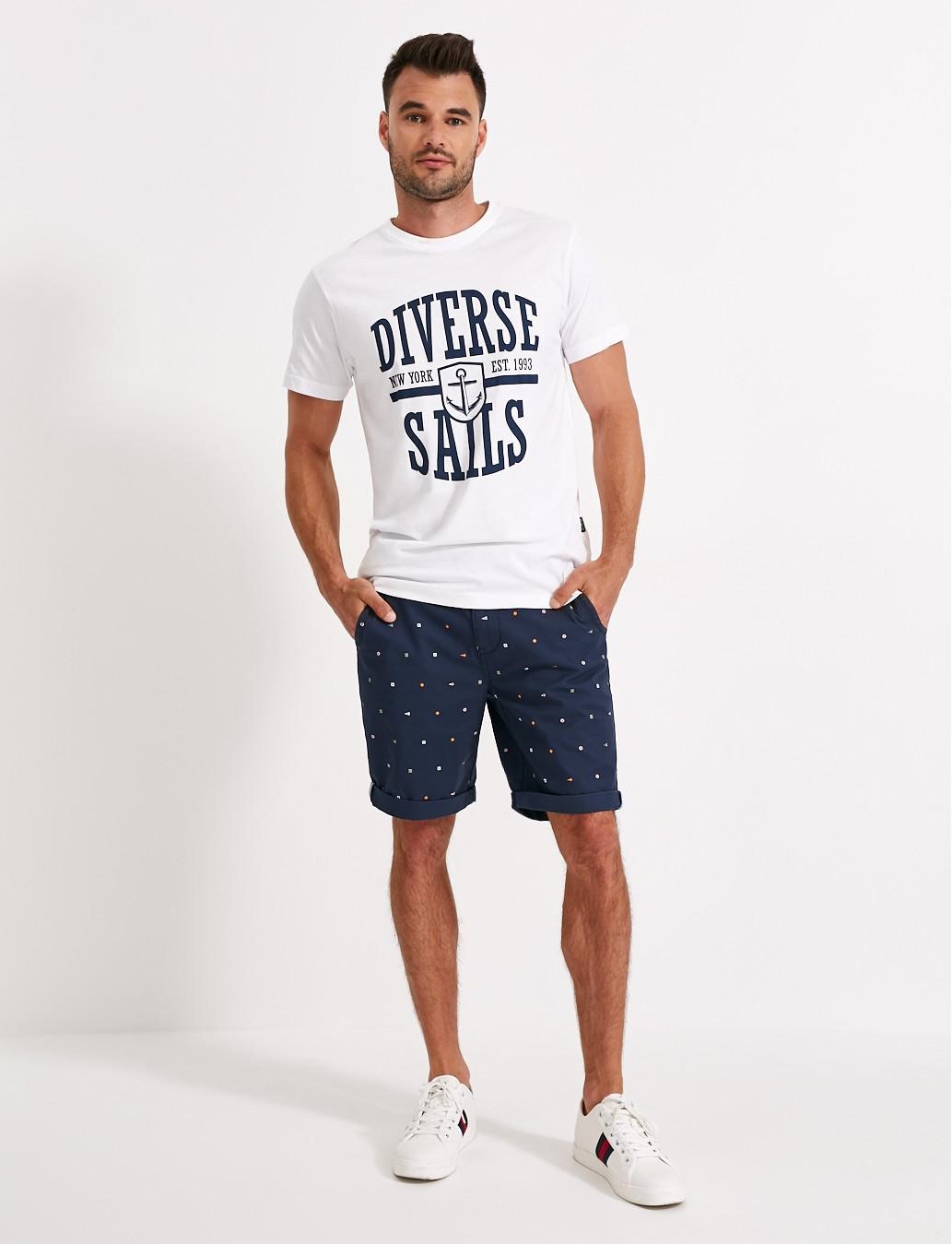 Чоловіча футболка стандартна з написом Diverse Sails біла - Зображення 2