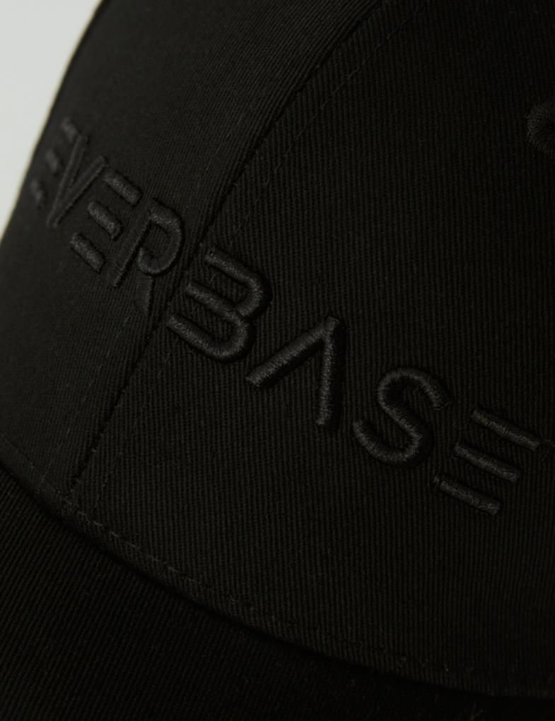 Чоловіча кепка з вишитим написом лінійки Everbase чорна - Зображення 3