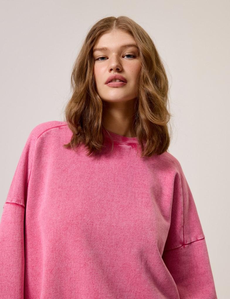 Жіночий світшот oversize з ефектом прання темно-кораловий - Зображення 3