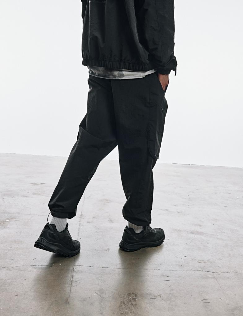 Чоловічі нейлонові штани DEXT EGEN jogger fit чорні - Зображення 5